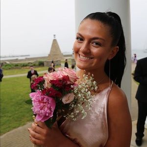 Meet your Posher, Raquelle